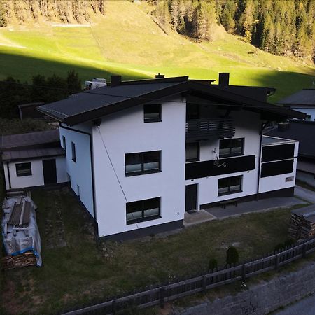 Alpenliebe Pitztal Apartment Sankt Leonhard im Pitztal Exterior photo